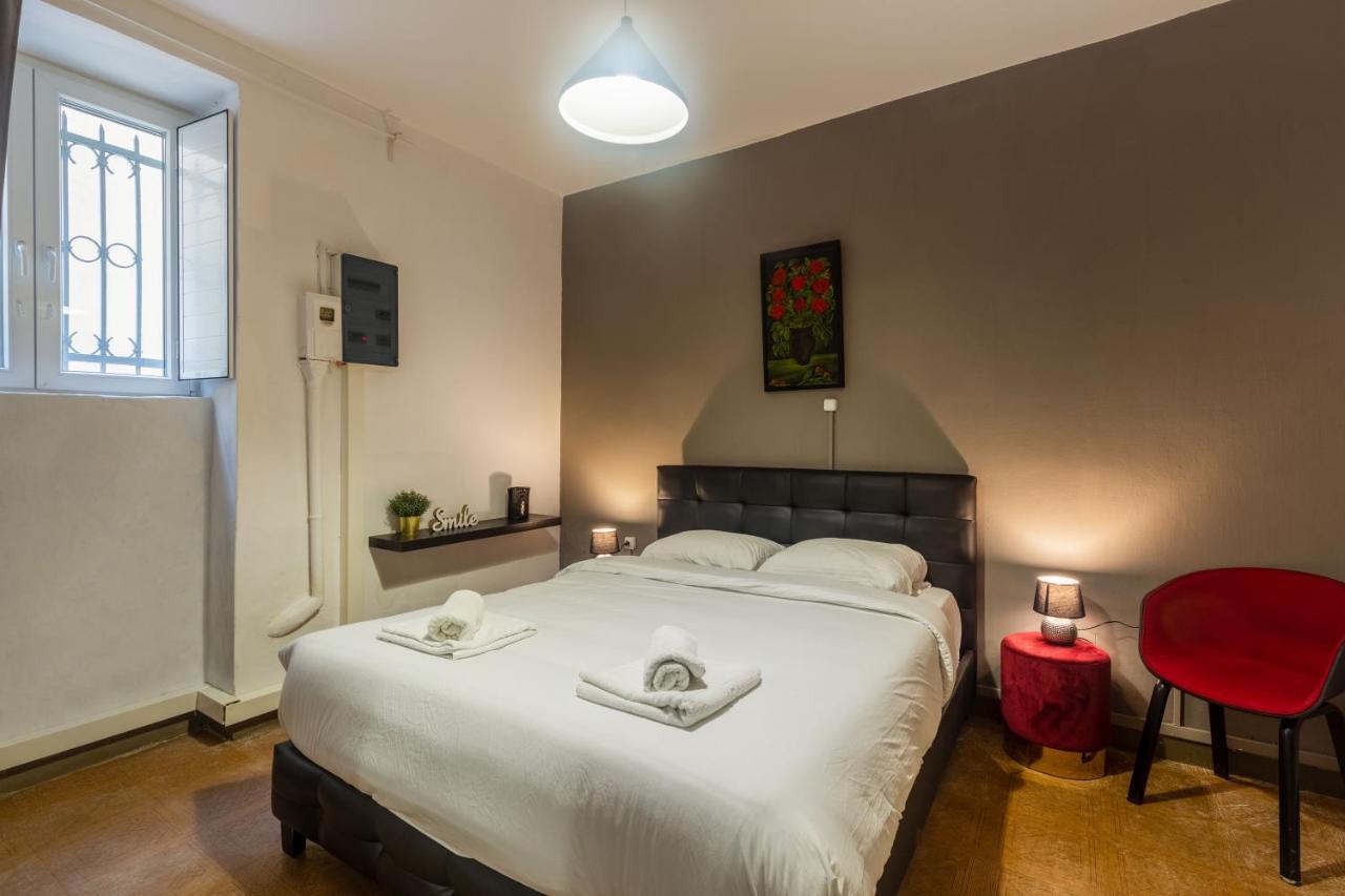 Charming Apartment In The Heart Of Plaka Atenas Exterior foto
